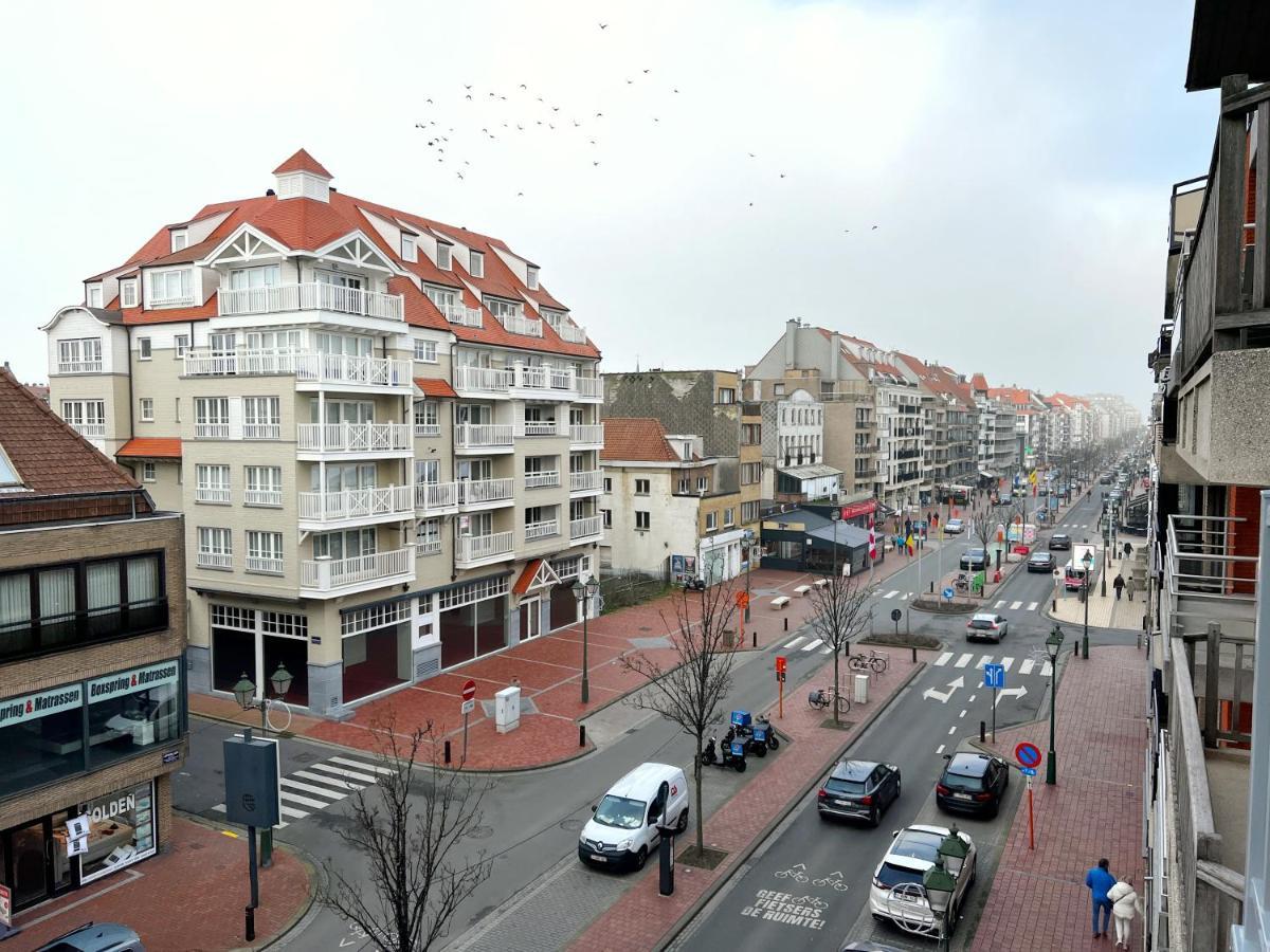 Au Travers Du Hublot Knokke-Heist Eksteriør bilde